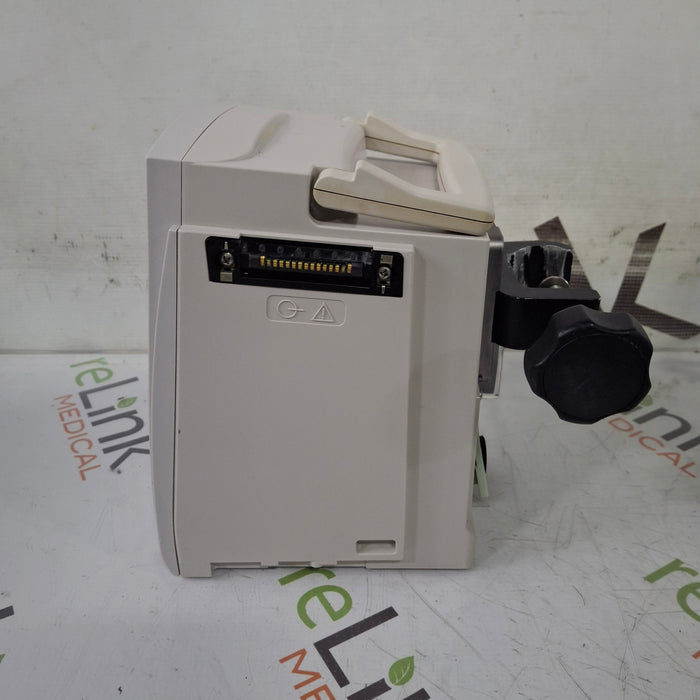 CareFusion CareFusion Alaris 8015 Small Screen POC Infusion Pump Infusion Pump reLink Medical