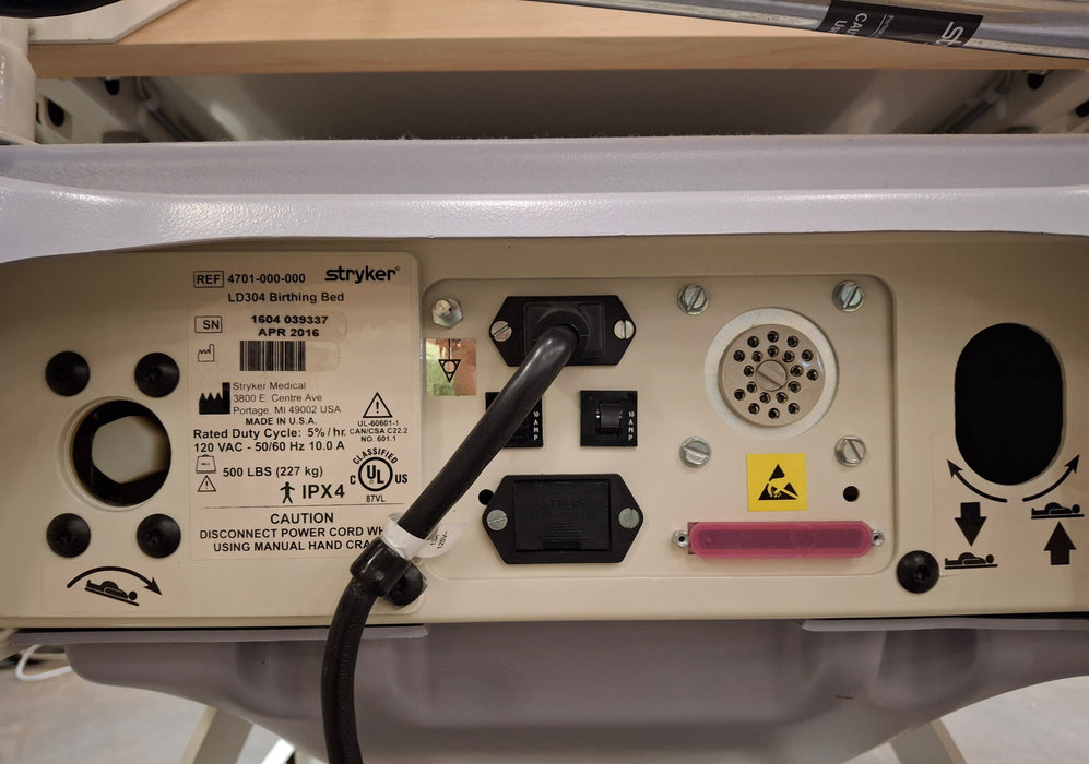 Stryker LD304 Birthing Bed