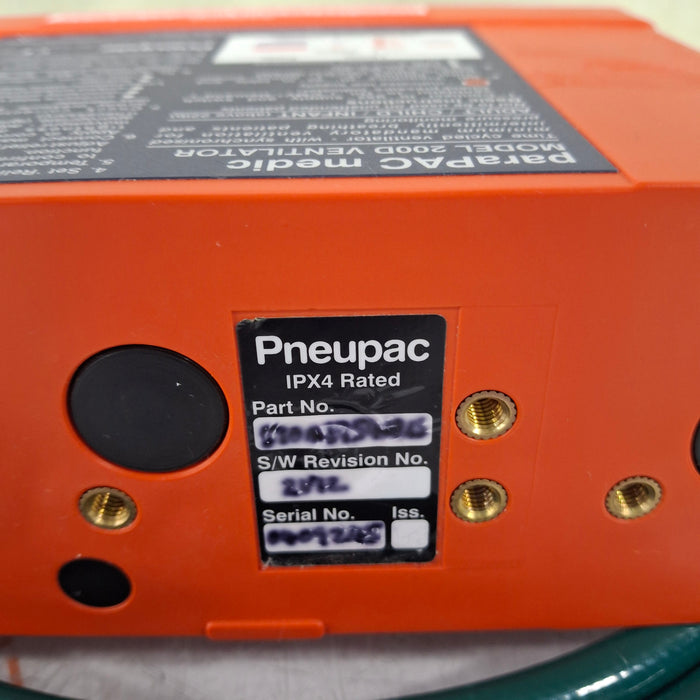Smiths Medical Pneupac ParaPAC 200D Ventilator