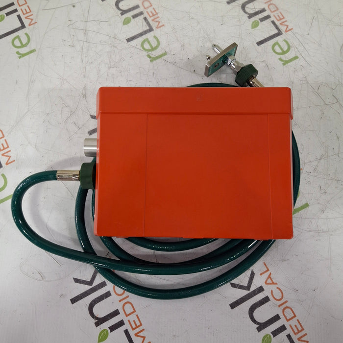 Smiths Medical Pneupac ParaPAC 200D Ventilator