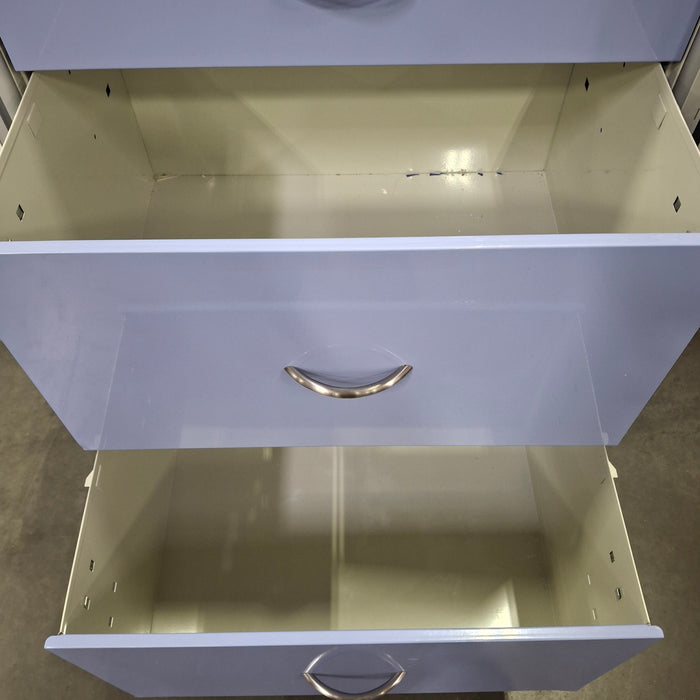 Armstrong Medical Industries, Inc. A-Smart Cart System Crash Cart