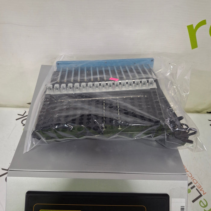 Promega Promega Maxwell 16 Magnetic Particle Processor Research Lab reLink Medical