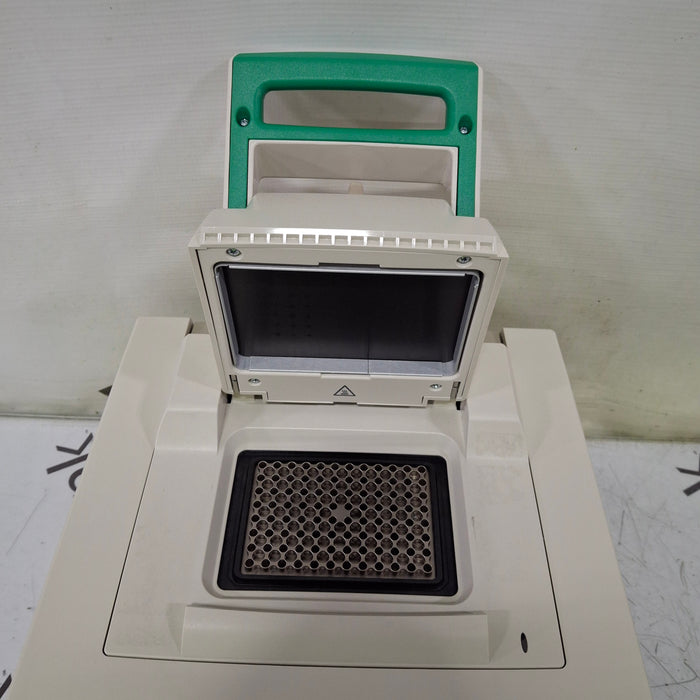 Bio-Rad C1000 Touch PCR Thermal Cycler