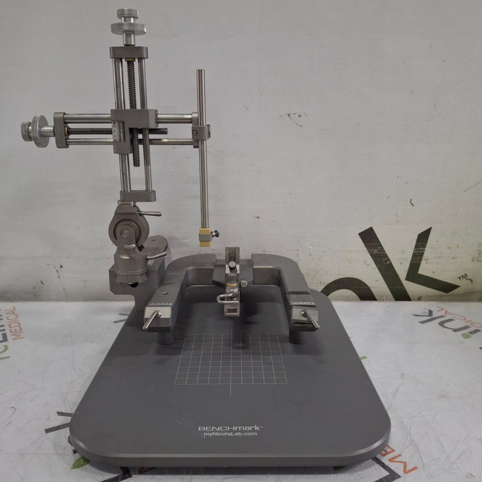 Leica Vernier Stereotaxic Instrument