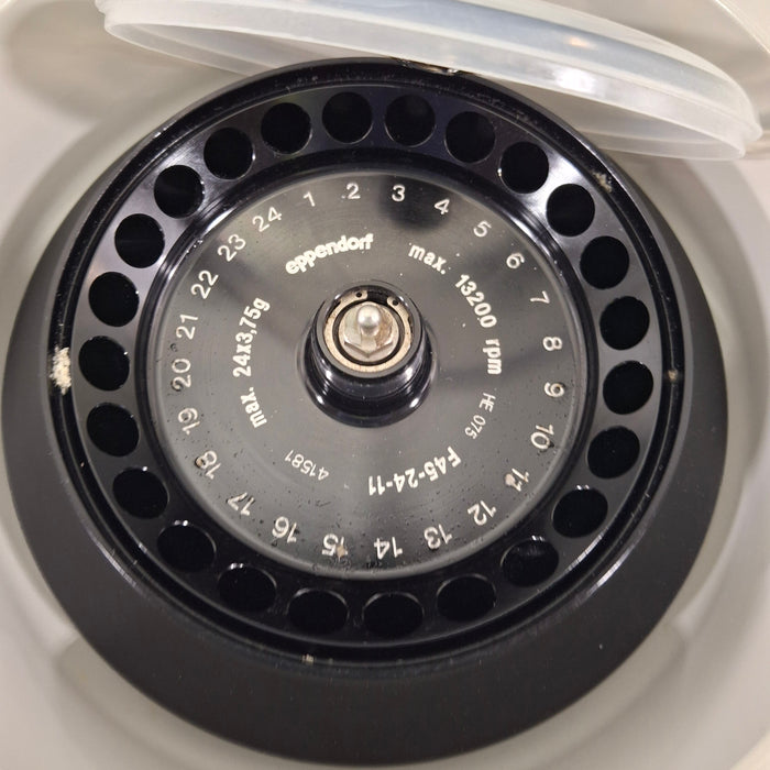 Eppendorf 5415D Centrifuge