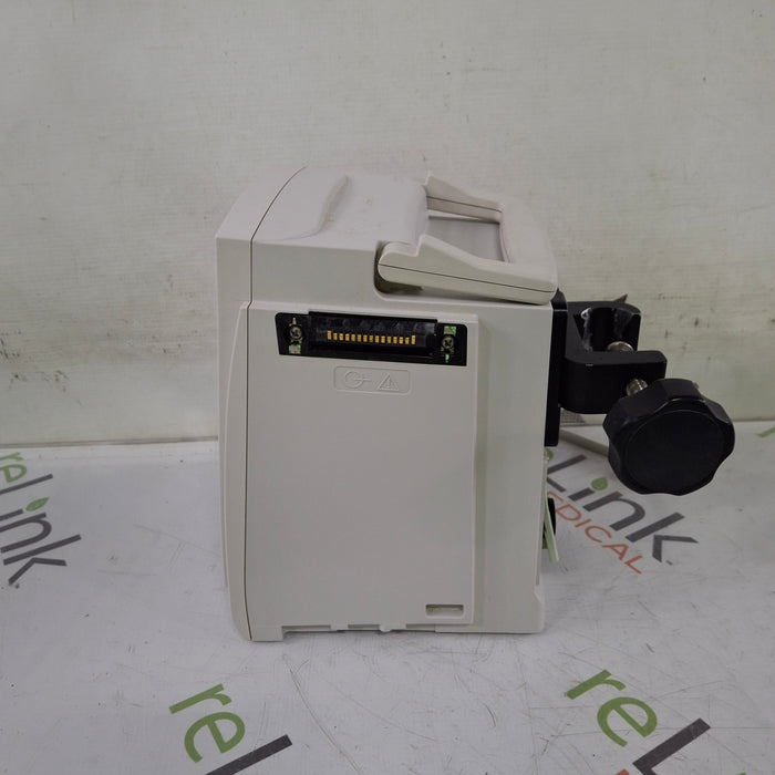 CareFusion CareFusion Alaris 8015 Small Screen POC Infusion Pump Infusion Pump reLink Medical