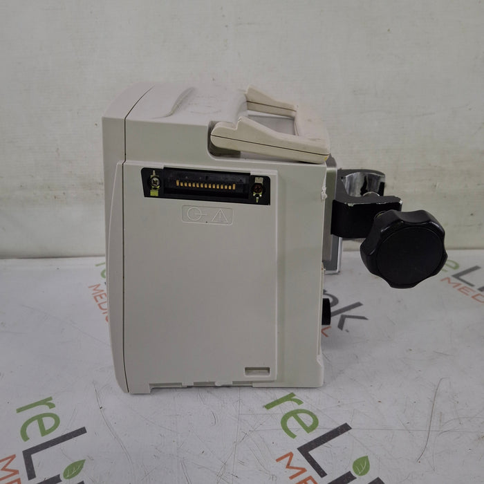 CareFusion CareFusion Alaris 8015 Small Screen POC Infusion Pump Infusion Pump reLink Medical