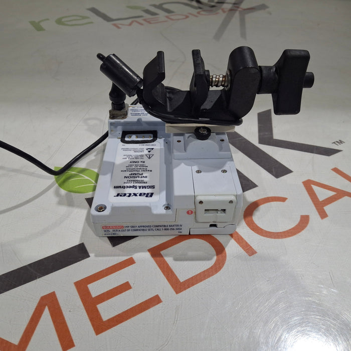 Baxter Baxter Sigma Spectrum 8.00.04 w/o Battery Infusion Pump Infusion Pump reLink Medical