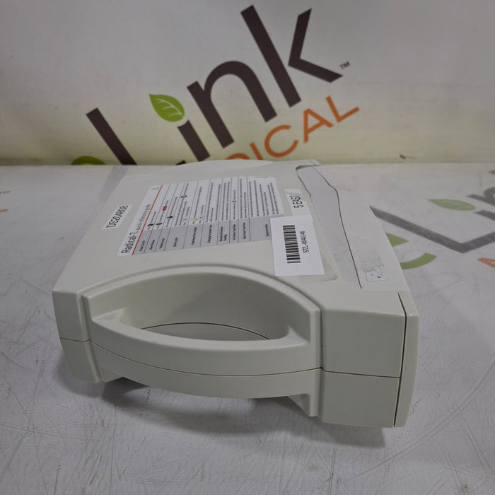 Masimo Radical 7 Pulse Oximeter w/ Base