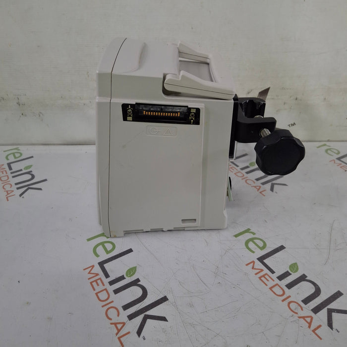 CareFusion Alaris 8015 Large Screen POC Infusion Pump