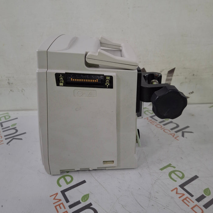 CareFusion Alaris 8015 Large Screen POC Infusion Pump