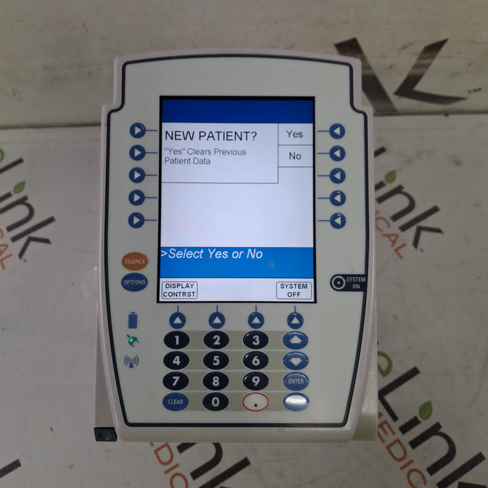 CareFusion Alaris 8015 Large Screen POC Infusion Pump