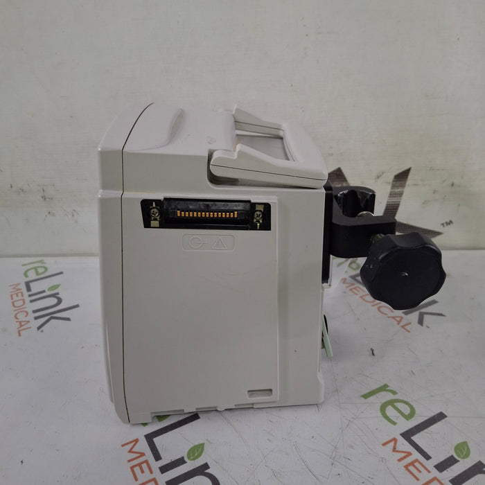 CareFusion Alaris 8015 Large Screen POC Infusion Pump