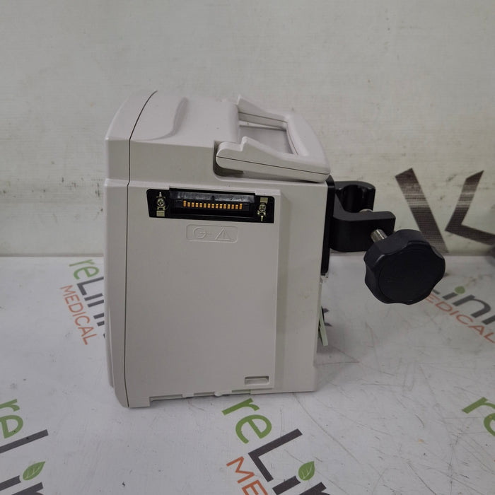 CareFusion Alaris 8015 Large Screen POC Infusion Pump