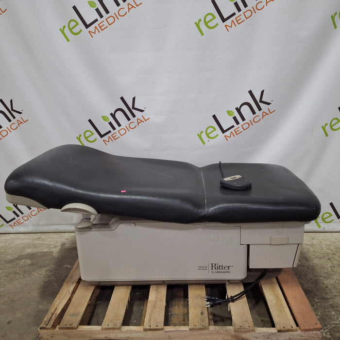Midmark 222 Procedure Chair