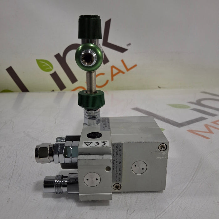 Viasys Healthcare Bird 03800A Air-Oxygen Blender