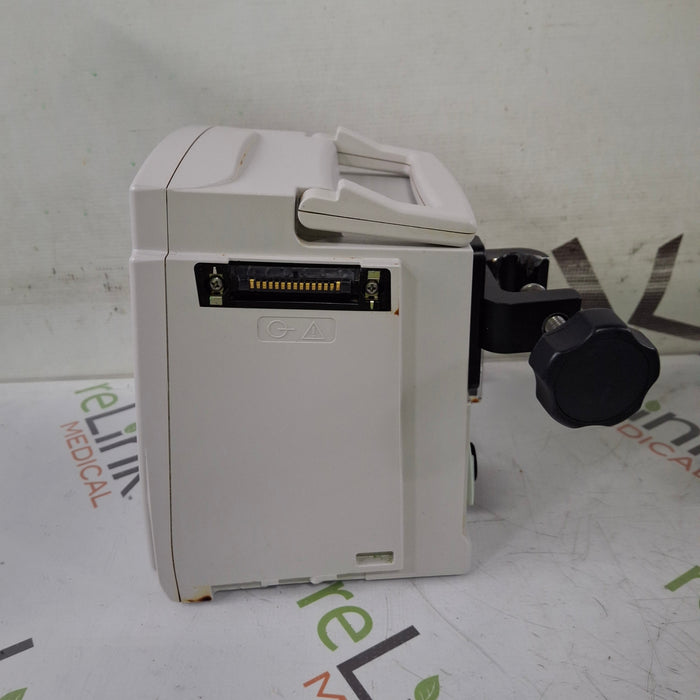 CareFusion Alaris 8015 Large Screen POC Infusion Pump