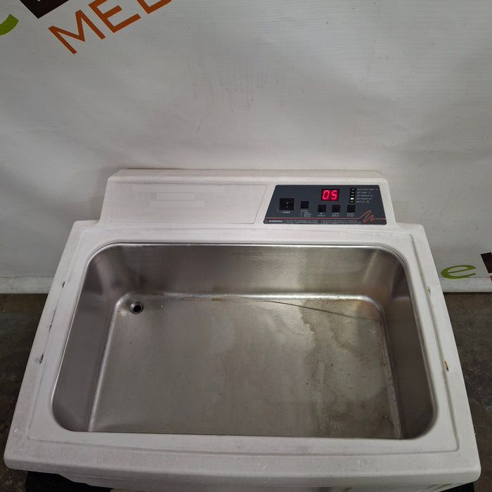 Steris 550 Ultrasonic Cleaner