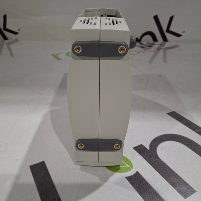 Masimo Masimo Radical 7 Pulse Oximeter w/ Base Patient Monitors reLink Medical