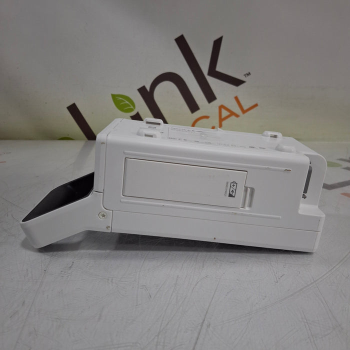 Philips IntelliVue X3 - Masimo Rainbow SpO2 Transport Patient Monitor