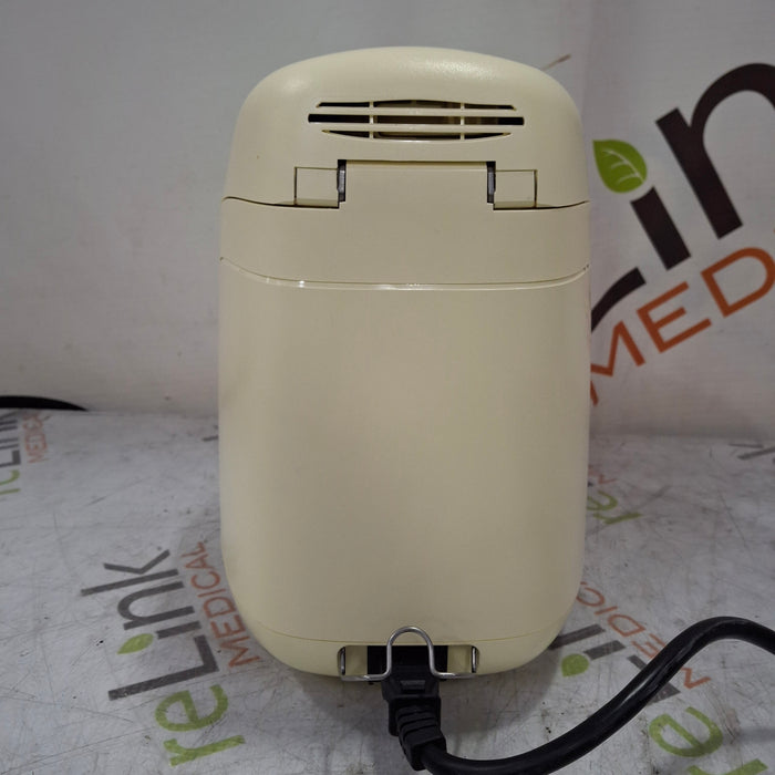 Medela 87115 Waterless Milk Warmer