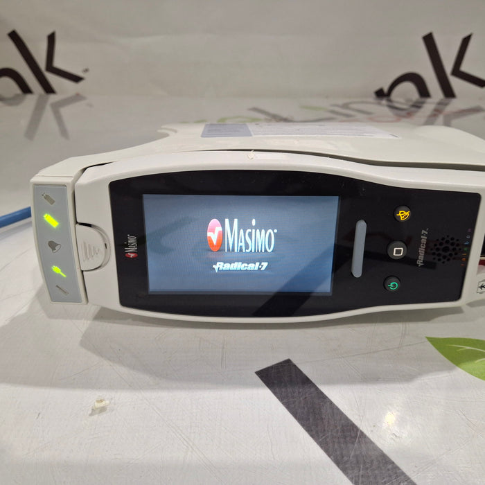 Masimo Radical 7 Pulse Oximeter w/ Base