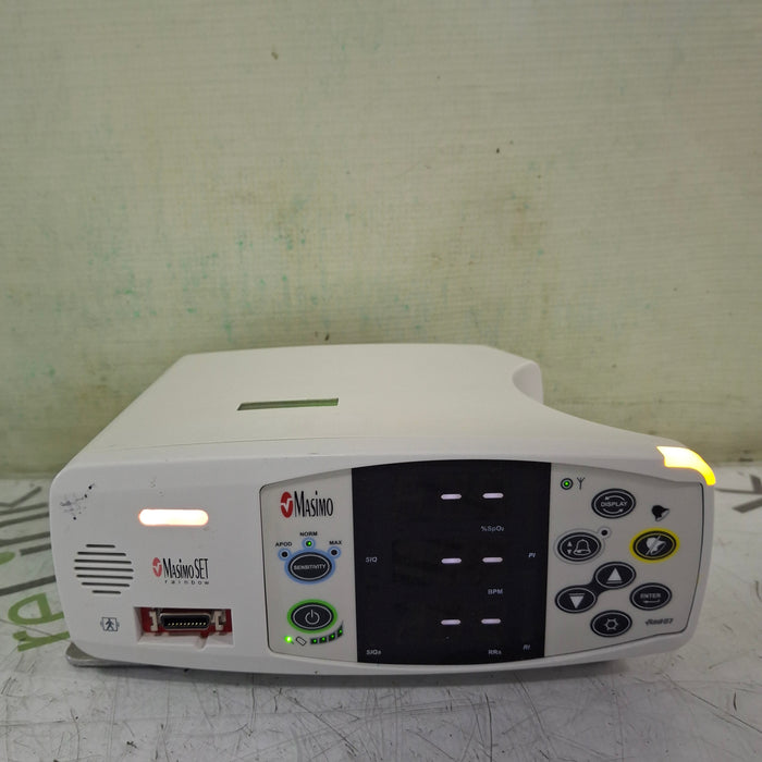 Masimo Masimo Radical 7 Pulse Oximeter w/ Base Patient Monitors reLink Medical