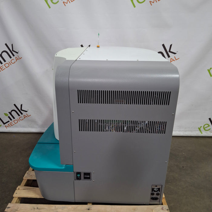 Beckman Coulter MicroScan WalkAway 96 Plus Microbiology System