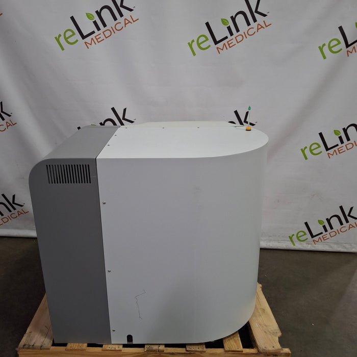 Beckman Coulter MicroScan WalkAway 96 Plus Microbiology System