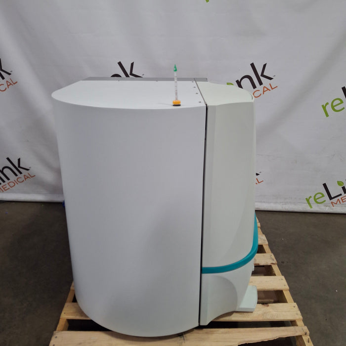 Beckman Coulter MicroScan WalkAway 96 Plus Microbiology System