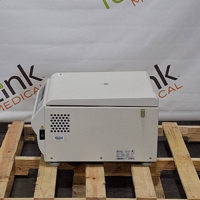 Thermo Shandon Thermo Shandon Multifuge 1S Bench Top Centrifuge Centrifuges reLink Medical