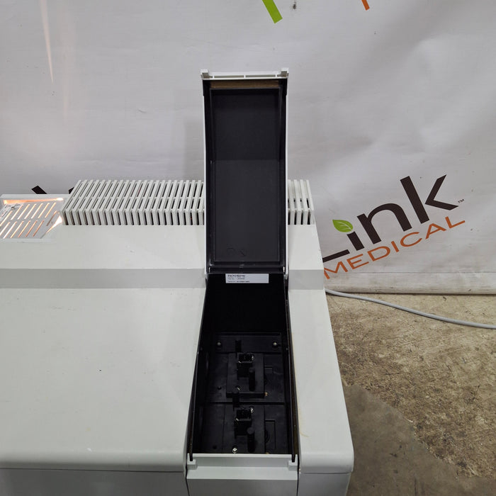 Perkin Elmer Perkin Elmer Lambda 25 UV/VIS Spectrometer Research Lab reLink Medical