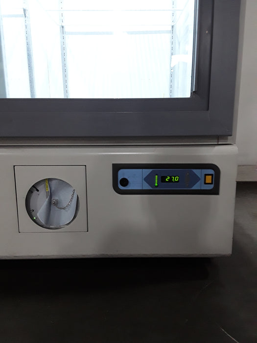 Thermo Scientific Thermo Scientific LR454A Upright Lab Refridgerator Research Lab reLink Medical