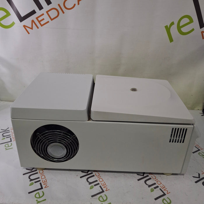 Eppendorf 5417R Centrifuge