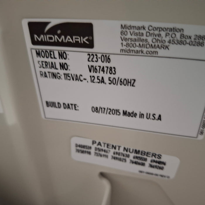 Midmark 223 Hi-Lo Power Barrier Free Procedure Exam Table