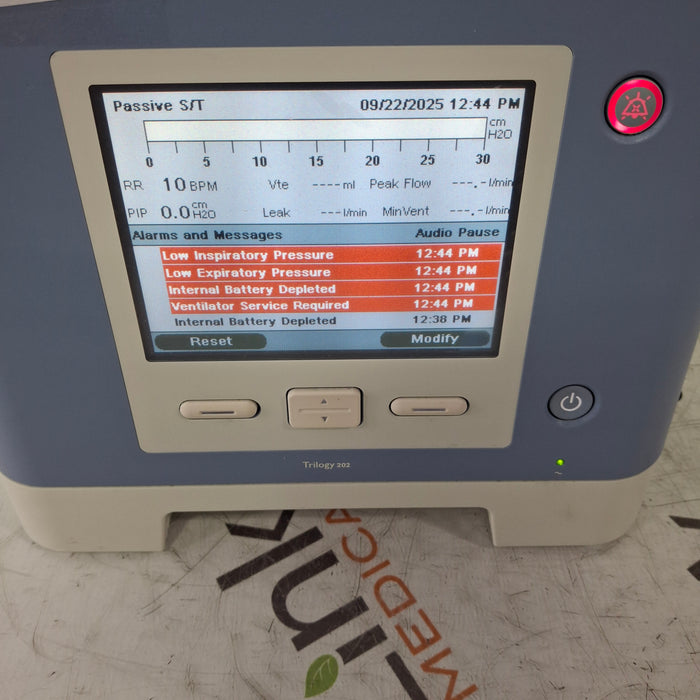 Respironics Trilogy 202 Ventilator
