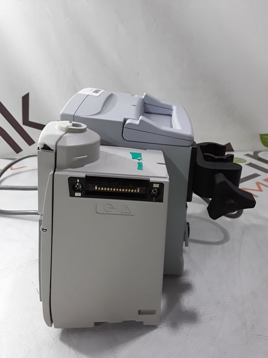 Becton Dickinson Becton Dickinson Alaris 8015 Large Screen w/8100 LVP Infusion Pump Infusion Pump reLink Medical