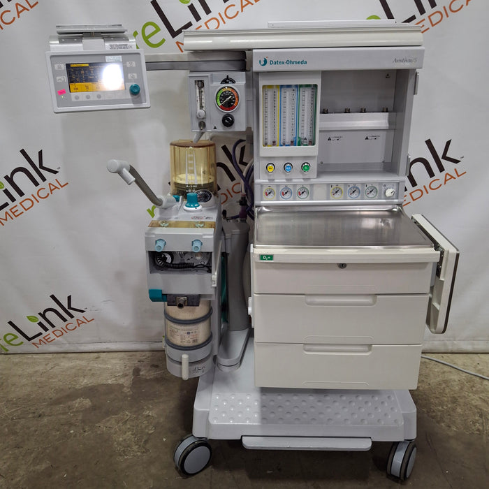 Datex-Ohmeda Aestiva 5 w/7900 Anesthesia System