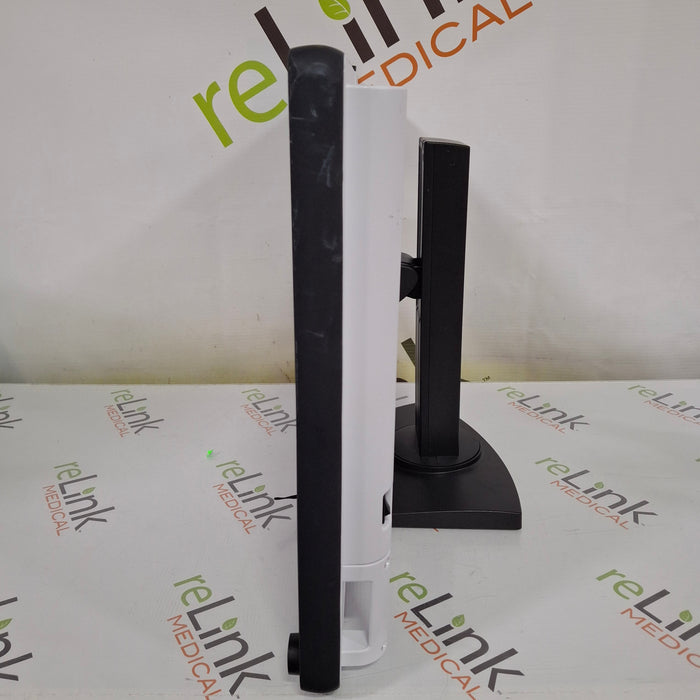 Stryker 32" 4K Surgical Display Monitor