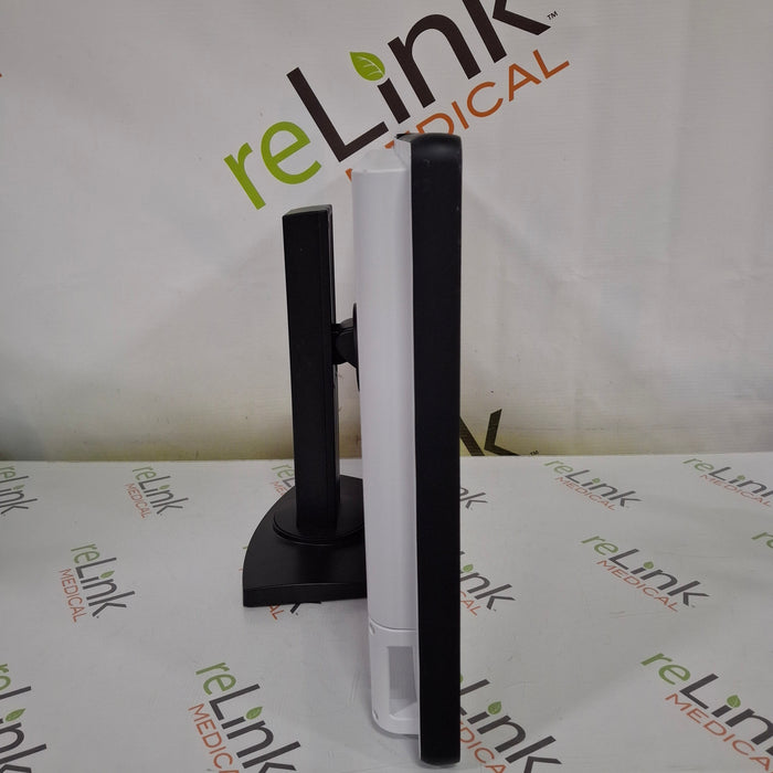 Stryker Stryker 32" 4K Surgical Display Monitor Rigid Endoscopy reLink Medical