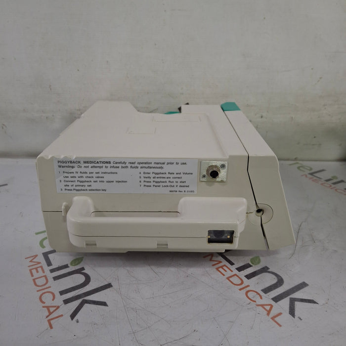 B. Braun Outlook 400ES Infusion Pump