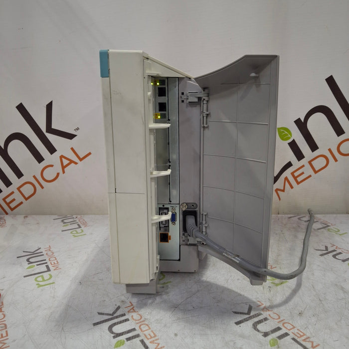 Philips IntelliVue MP70 Patient Monitor