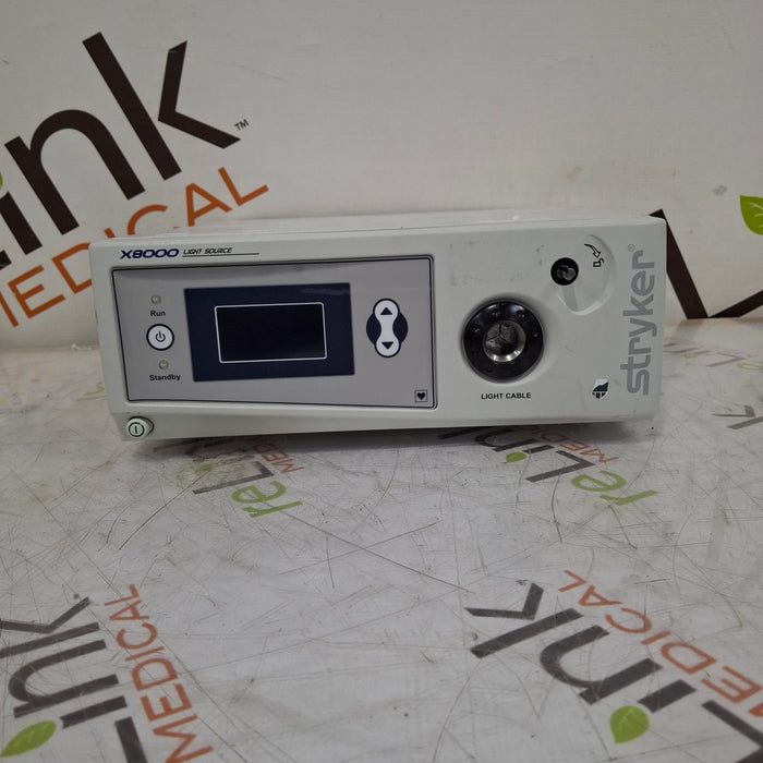 Stryker X8000 Light Source