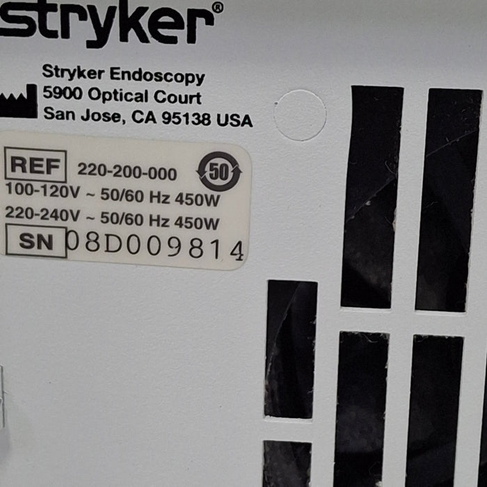 Stryker X8000 Light Source