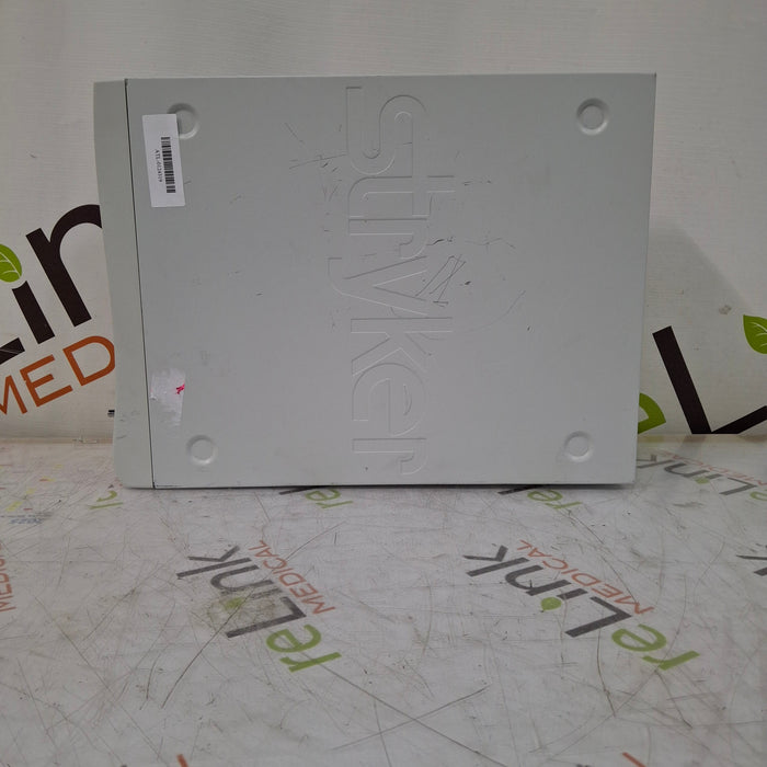 Stryker X8000 Light Source