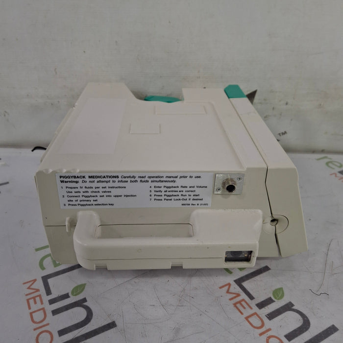 B. Braun Outlook 400ES Infusion Pump