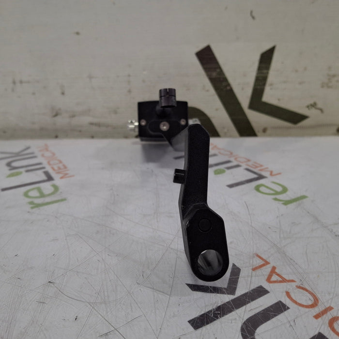 Haag-Streit AT 900 Model R Applanation Tonometer