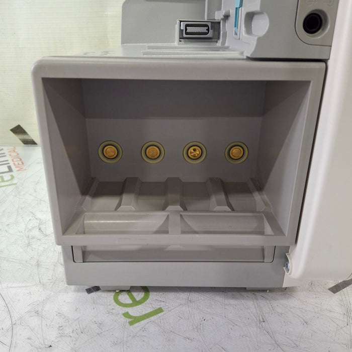 Philips IntelliVue MP50 Patient Monitor