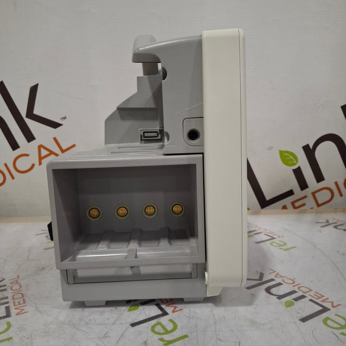 Philips IntelliVue MP50 Patient Monitor