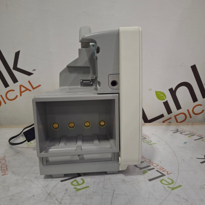 Philips IntelliVue MP50 Patient Monitor